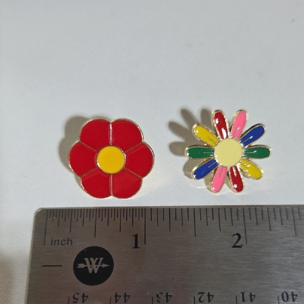 Flower Enamel Pin Set Colorful - Picture 3 of 3